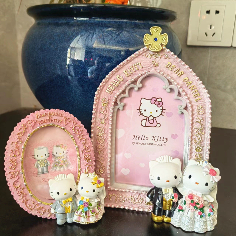 Resin Art Frame - Sanrio Hello Kitty Resin Photo Frame