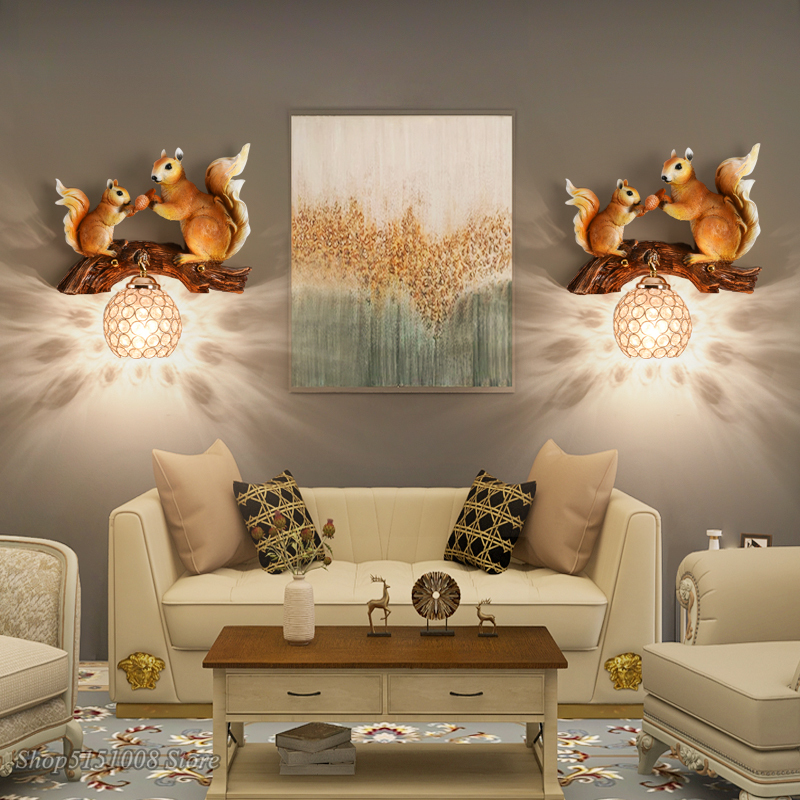 Nordic  Style Resin Squirrel C - đánh giá và giá Background Resin Art