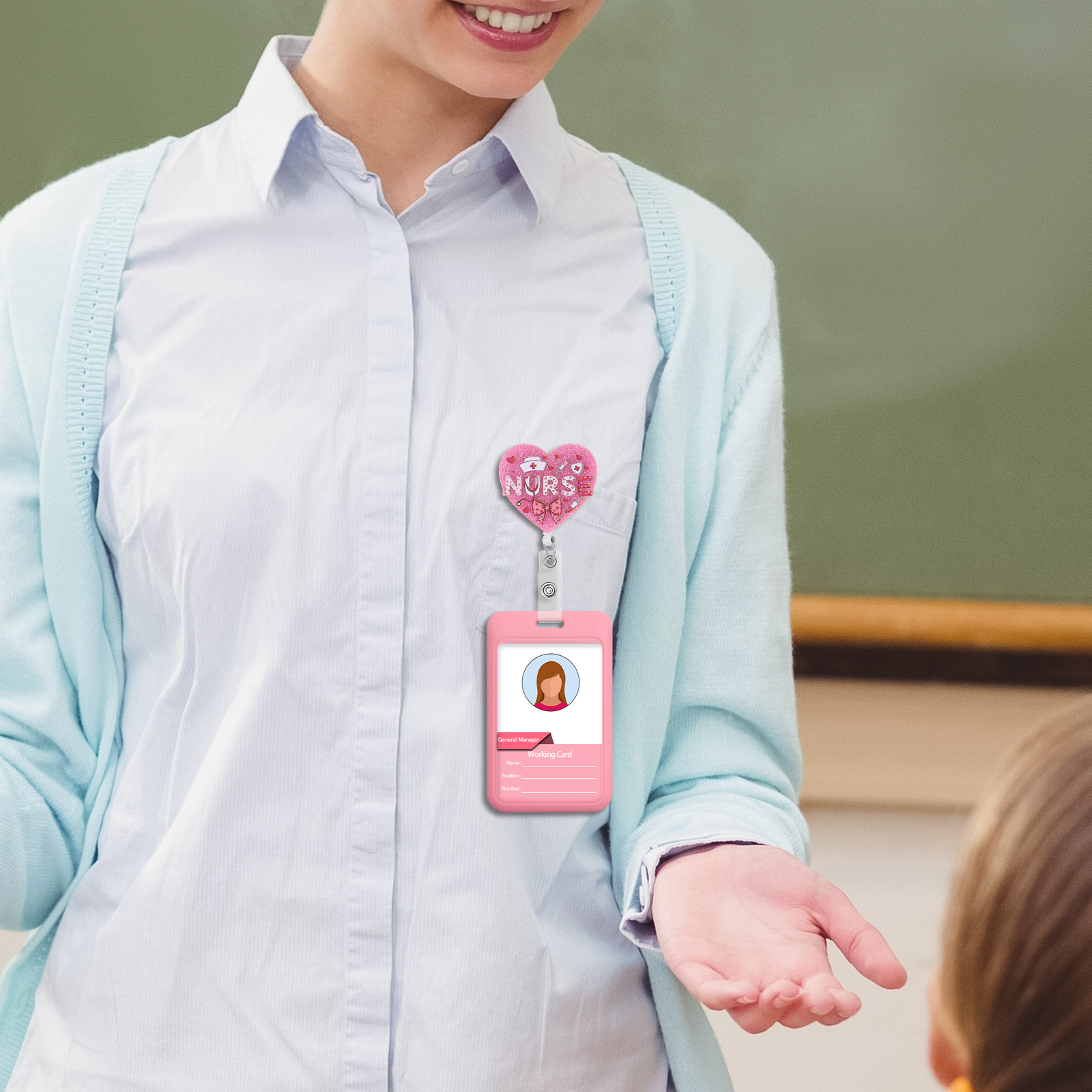 Pink Love Retractable Badge Re - đánh giá và giá Resin Art Name